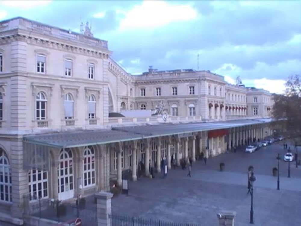 Hotel De Lorraine Париж Экстерьер фото