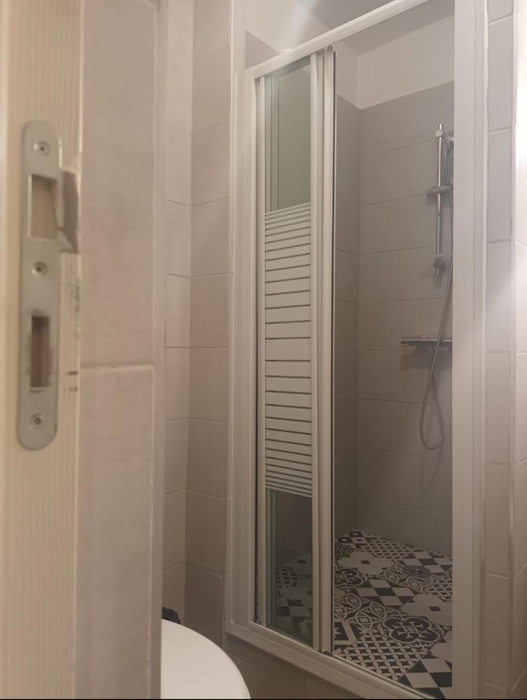 Hotel De Lorraine Париж Экстерьер фото